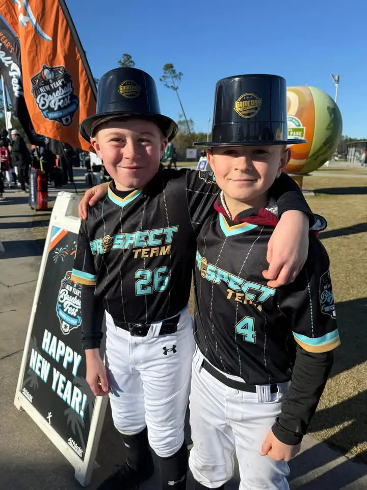 2526-prospect-team-baseballfest-09